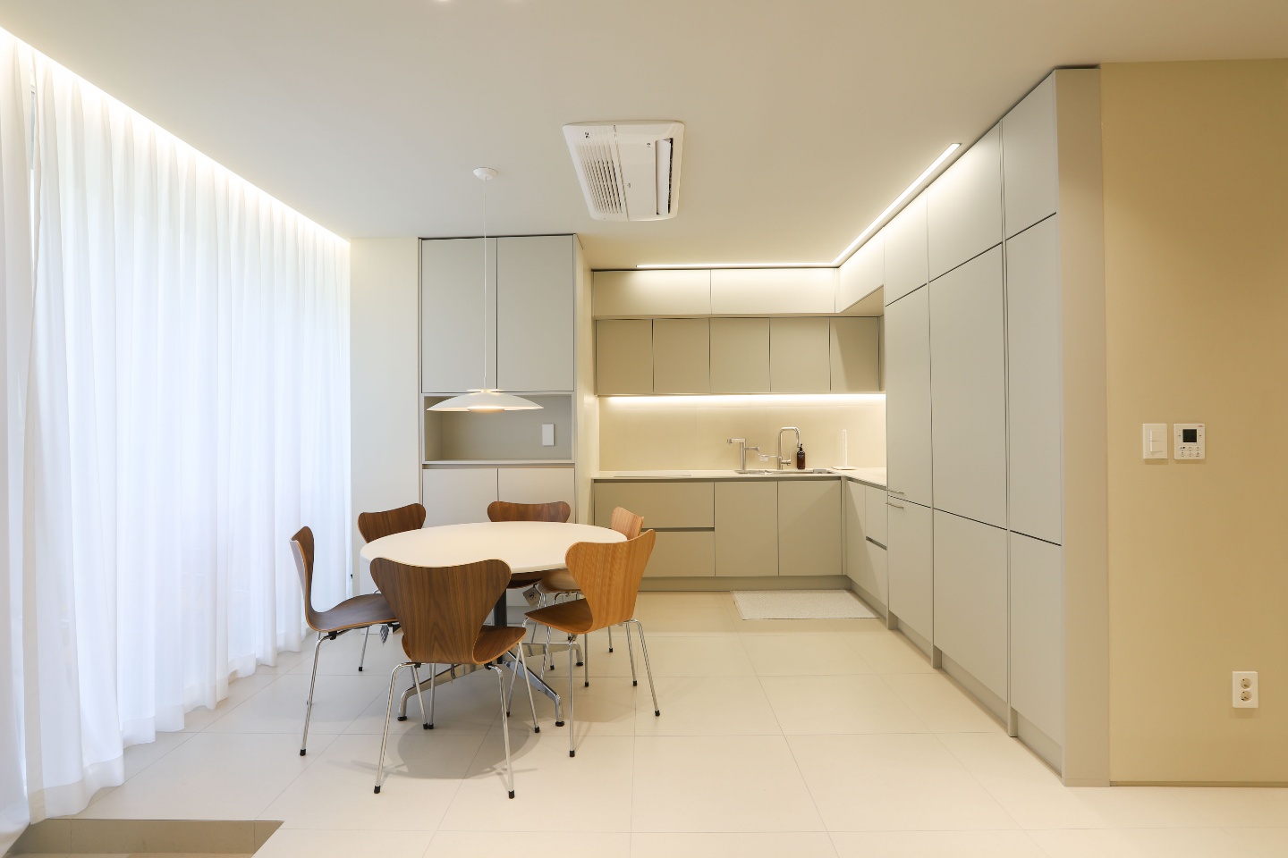 /user/s/sdesigninterior/editor/2207/a5eedc26ff3292089a7fdf9a4c38cb04_1658710623_7219.jpg 이미지크게보기