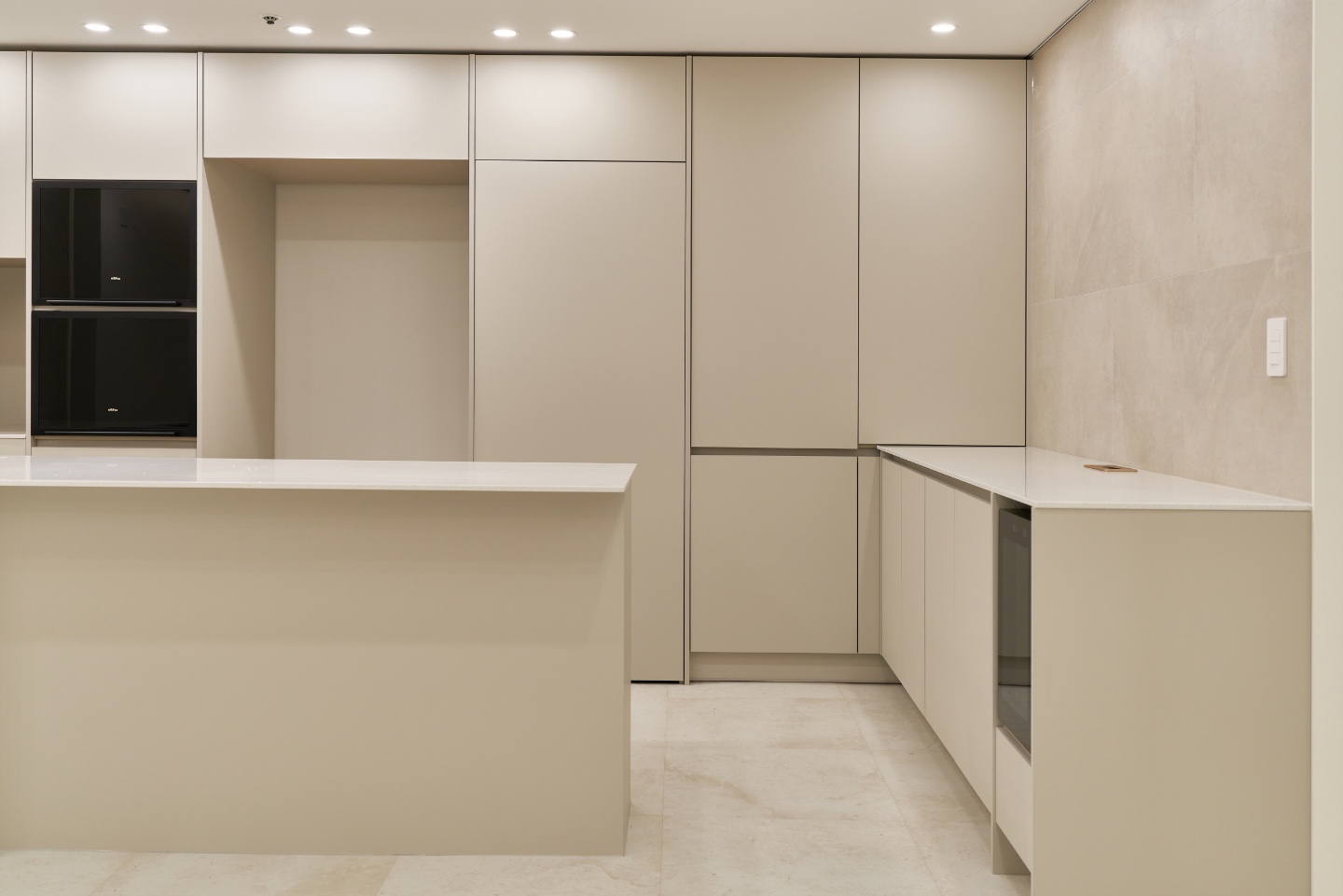 /user/s/sdesigninterior/editor/2209/b3c4c5f34cc61a84925fe8df6435f41b_1663032257_9327.jpg 이미지크게보기