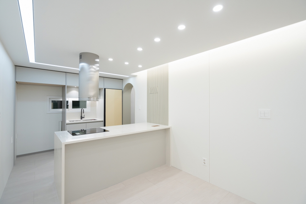 /user/s/sdesigninterior/editor/2304/406a19dac4cd5e417d705f6c56137138_1680745182_426.jpg 이미지크게보기