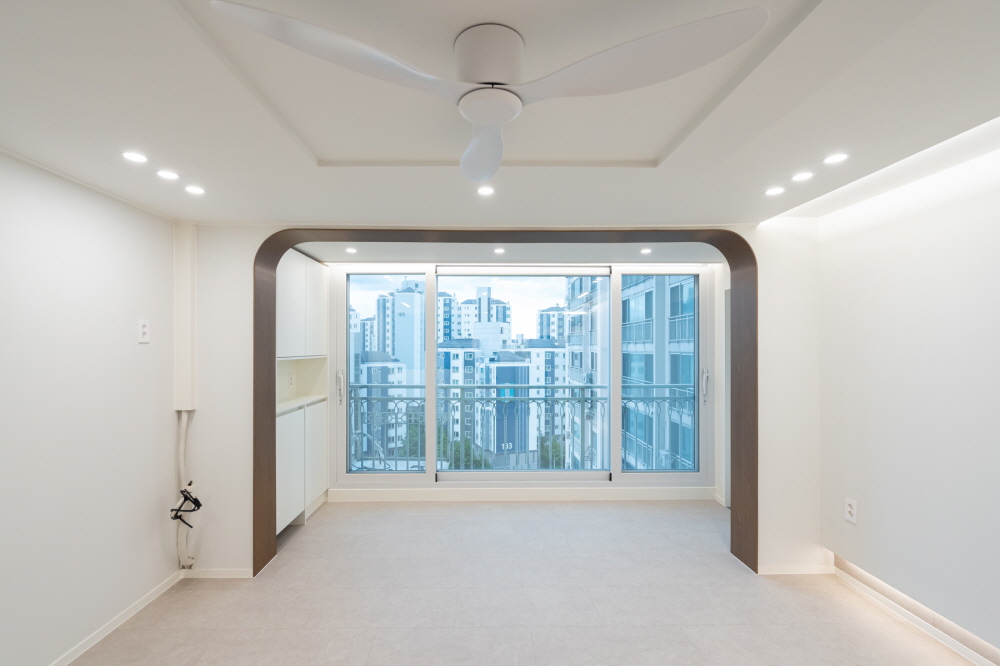 /user/s/sdesigninterior/editor/2308/fe8314eaead5f9c739f0652d45c8ad80_1691112912_5223.jpg 이미지크게보기
