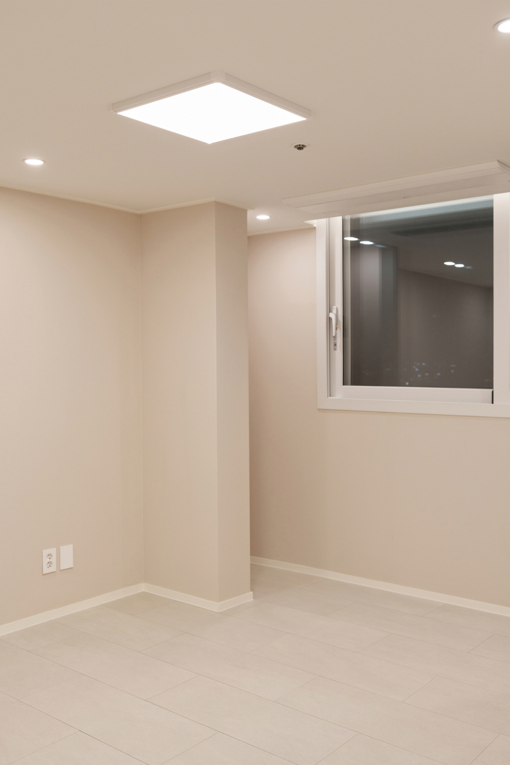 /user/s/sdesigninterior/editor/2310/b29984c1d18f3484a96bfd3b94a7f634_1698074992_095.jpg 이미지크게보기