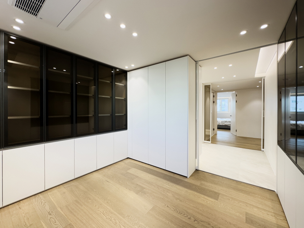 /user/s/sdesigninterior/editor/2312/0b0a3c5b7a22b56db38c6f3c8b3ff02b_1702637241_8133.jpg 이미지크게보기