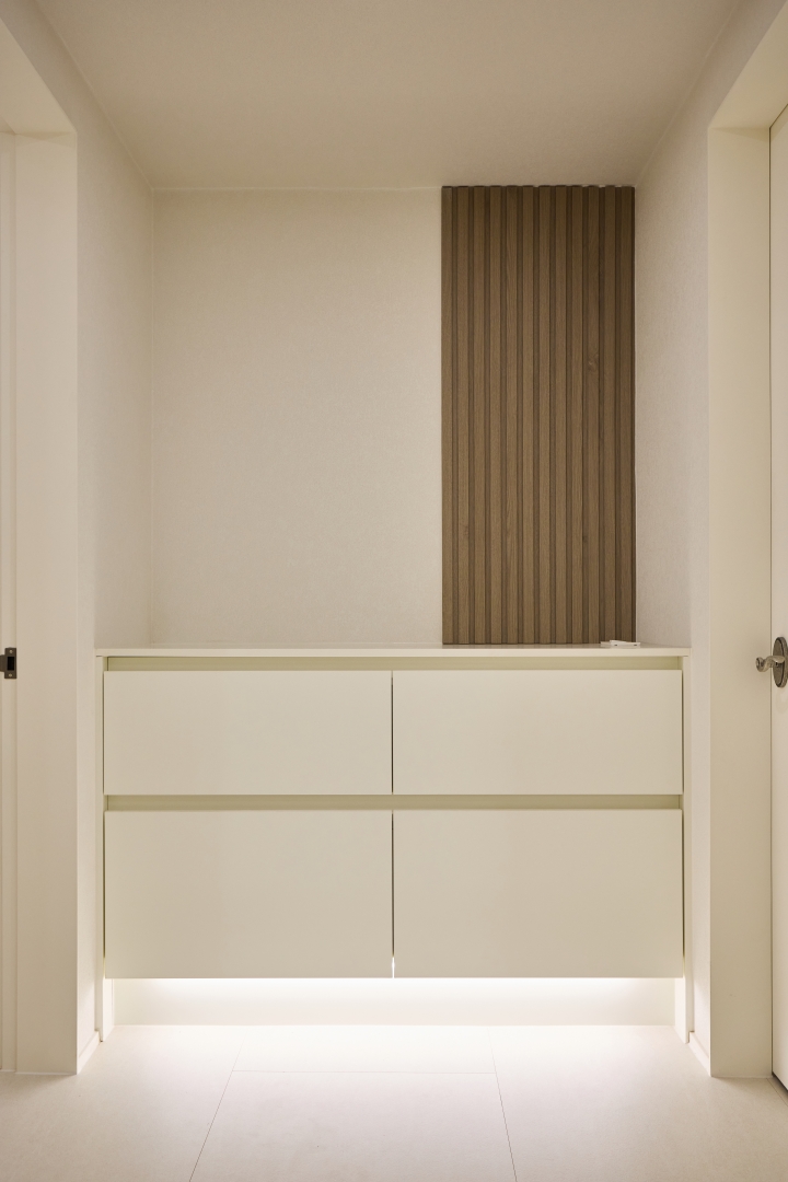 /user/s/sdesigninterior/editor/2511/d55dbb20db81eddc215c8854d84c4b6b_1763947829_6561.jpg 이미지크게보기