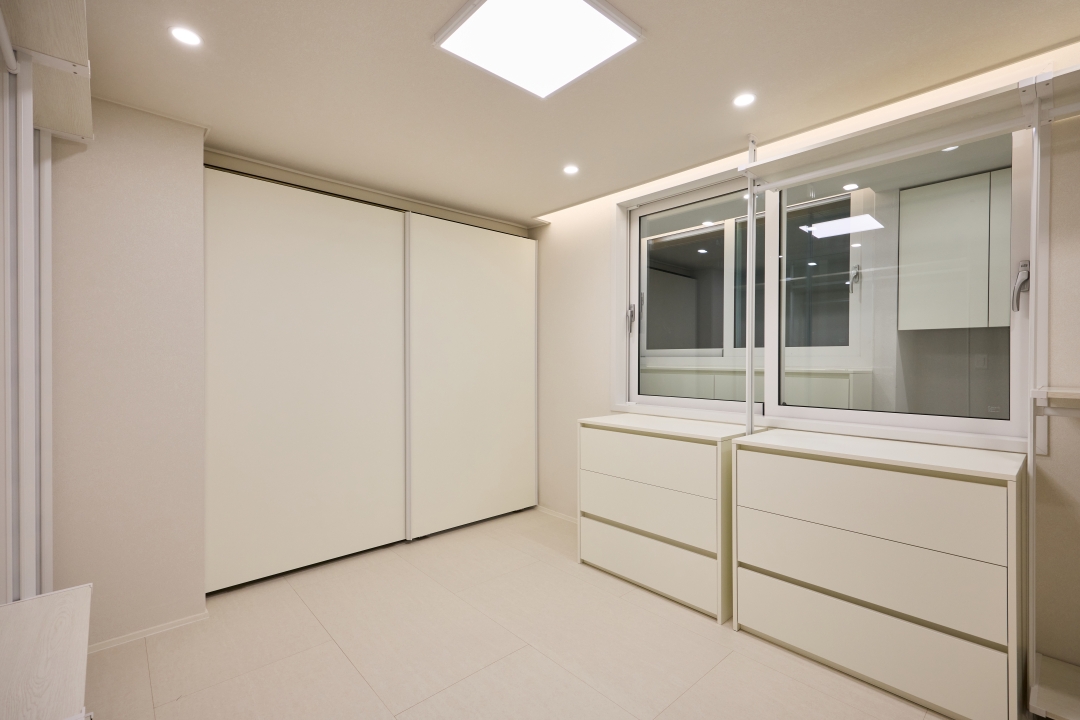 /user/s/sdesigninterior/editor/2511/d55dbb20db81eddc215c8854d84c4b6b_1763947829_8383.jpg 이미지크게보기