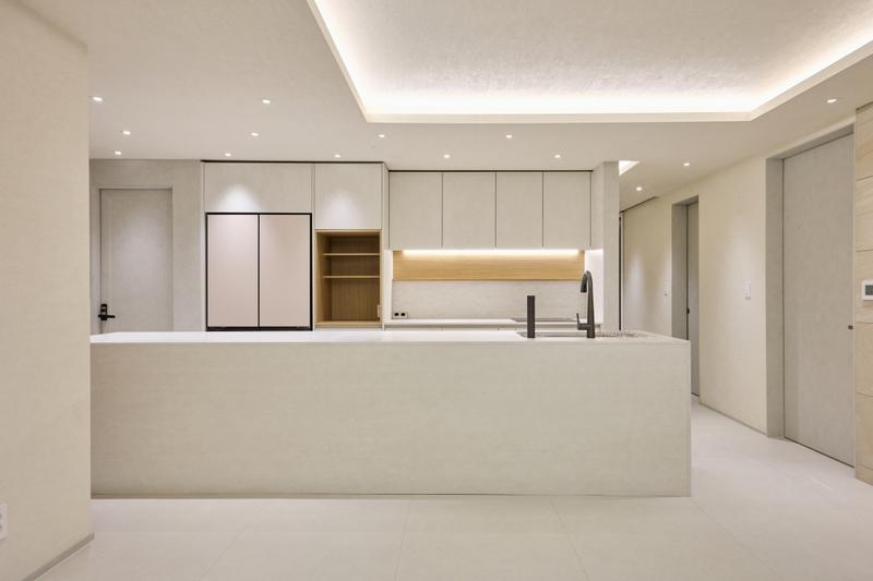 /user/s/sdesigninterior/editor/2512/f4871645cdff0fa474741aedf90ab7d7_1765499274_65.jpg 이미지크게보기